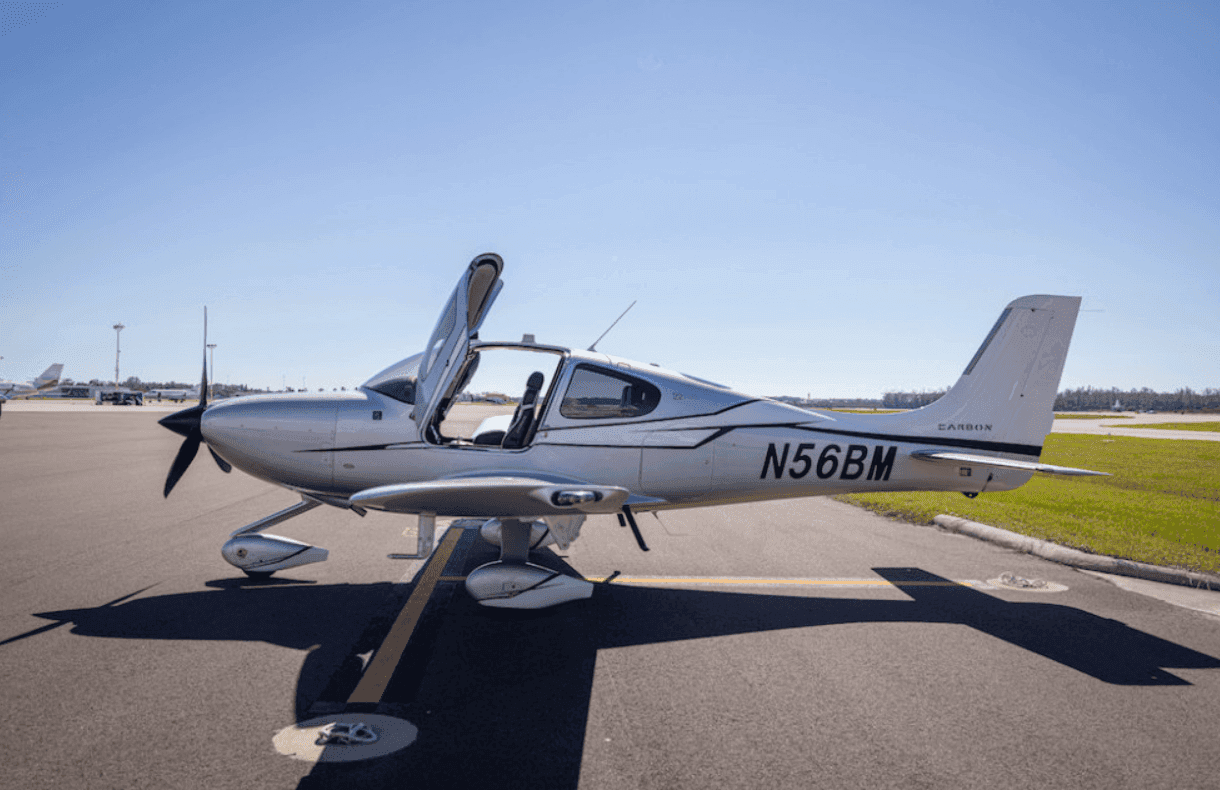 Cirrus SR22 (N56BM)